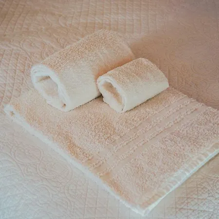 Essenza Sardegna Pensión Torpè