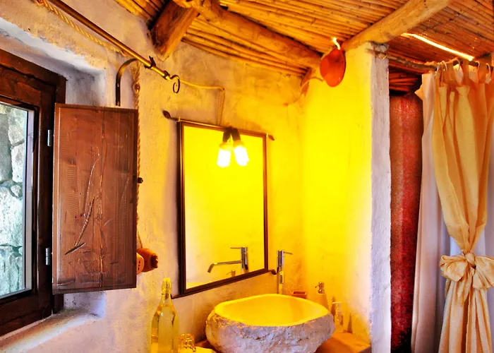 Essenza Sardegna Guest house 4*